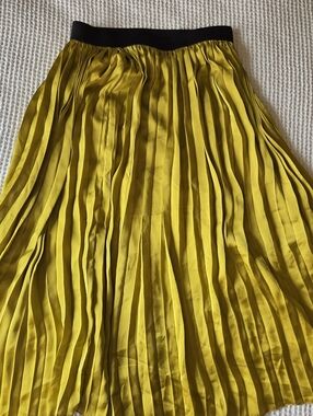 Rachel Zoe Skirt In Yellow Size Medium
